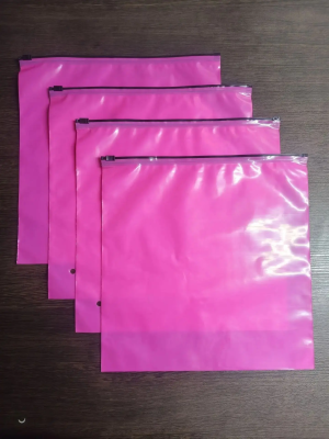 Пакет Zip Lock с черным бегунком / 25х30 / 140 мкм / РОЗОВЫЙ гибрид / прозрачная-матовая, цветная-глянцевая