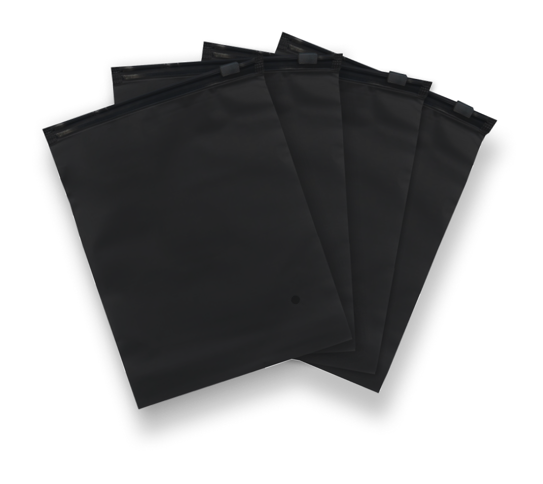 Пакет Zip Lock 15*20 см (140 мкм) черный гибрид с черным бегунком слайдер